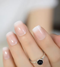 Classic French Nailz